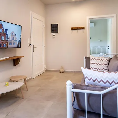 Semesterbostad Efi's House Kallirákhi